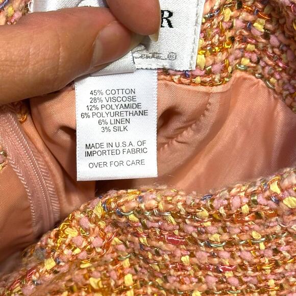 Coral Tweed Oscar de la Renta Skirt Suit set w/ Boucle Fringe size 6 - Picture 10 of 10